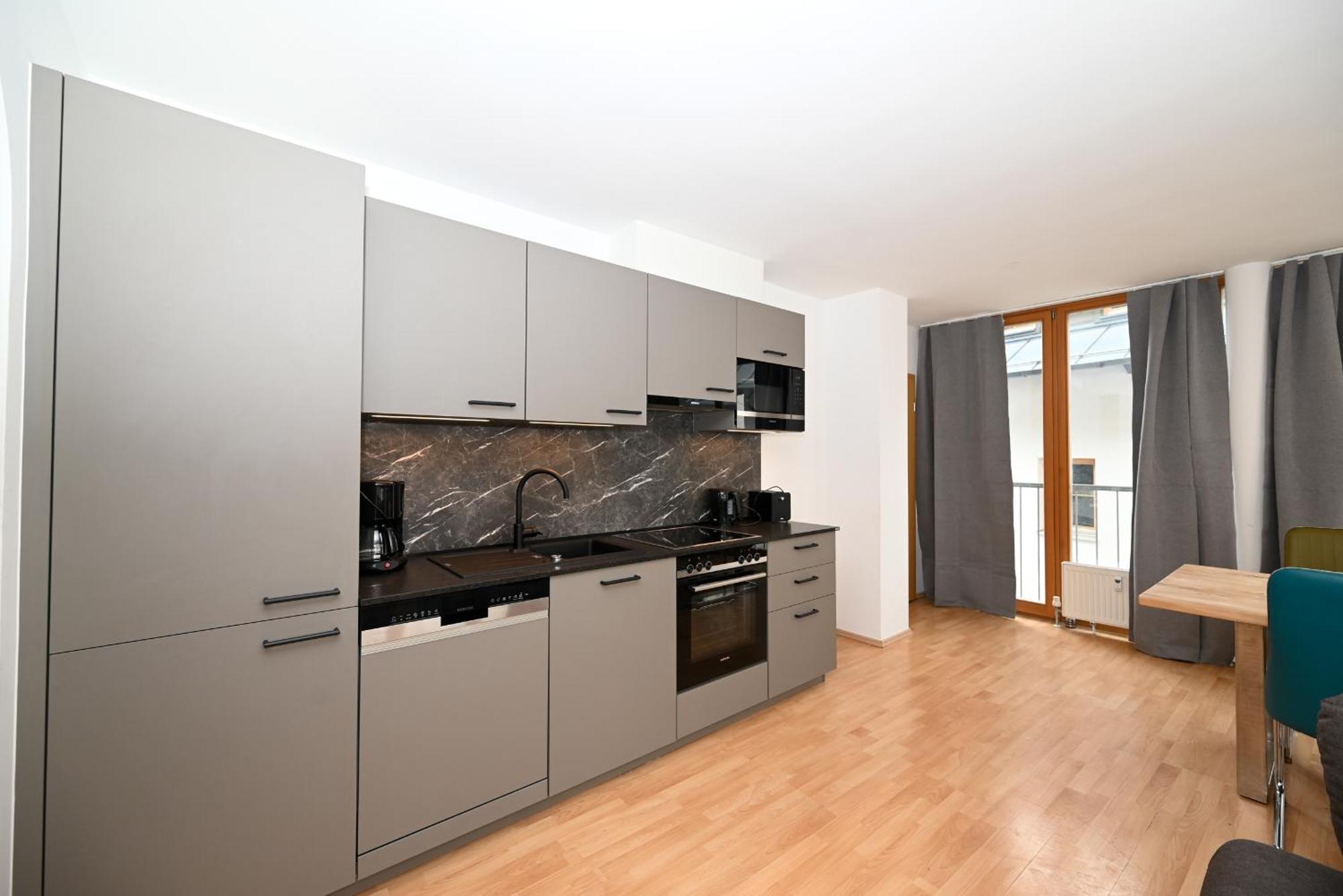 Appartementhaus Zell City By All In One Apartments Zell am See Exteriör bild